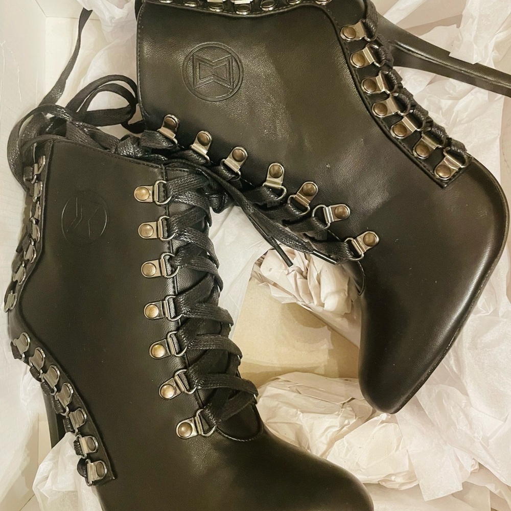 Disney Marvel Avengers Black Widow Black Heeled Boots with Silver Accents